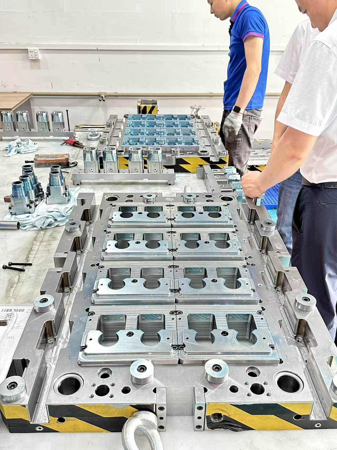 Mold Assembly