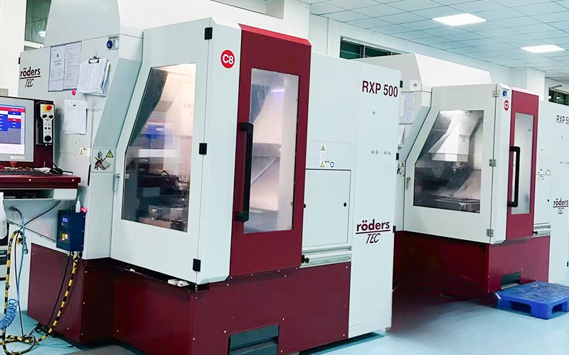 p_0003_Röders CNC Milling